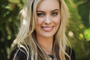 JULES // Stay-at-home Mummy